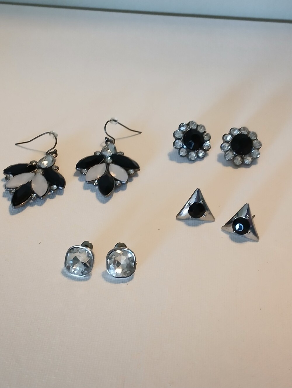 Black and Clear Mixed Gemstone Pieced Earring Sets - Women Jewelry